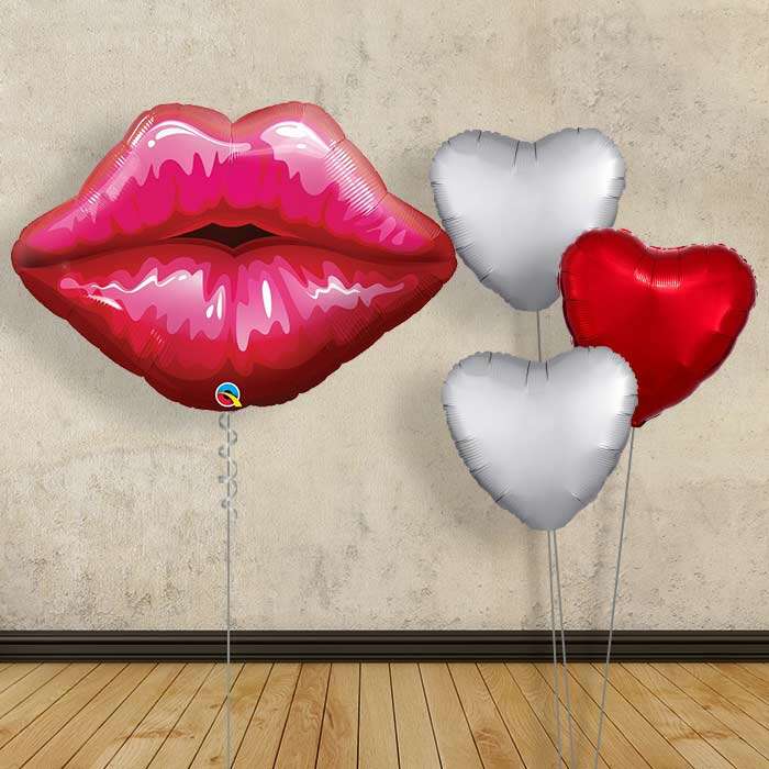 BOX16451-Bouquet-1-x-Giant-Balloon-with-Plain-Bouquet_de584847-5be7-40c5-8541-d2270f7bf76b