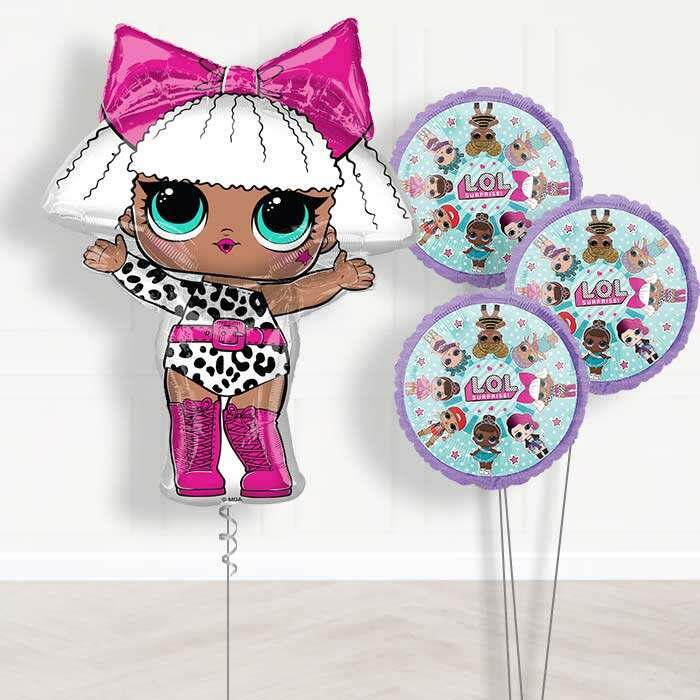 BOX3844601-Bouquet-1-x-Giant-Balloon-with-Themed-Bouquet_116aaf31-4d6e-42de-912c-9f0c67a1cb4b