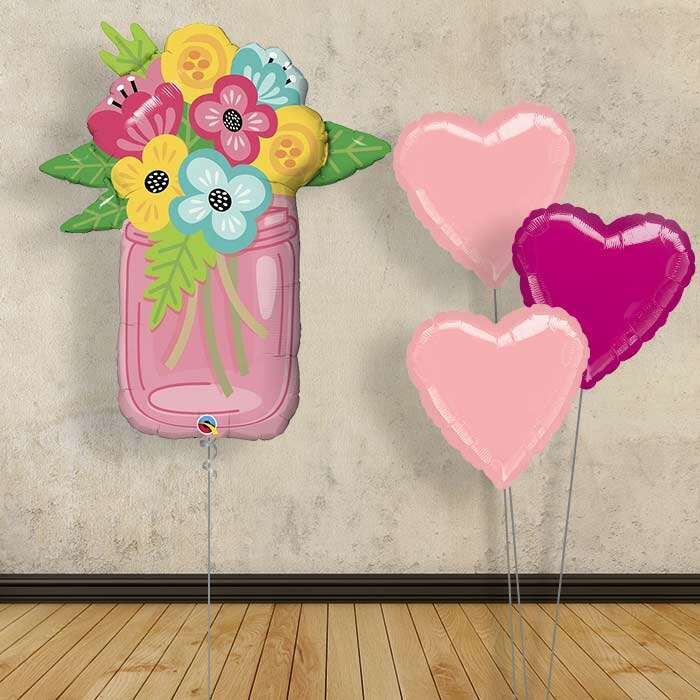 BOX47583-Bouquet-HB-Mum-1-x-Giant-Balloon-with-Plain-Bouquet_91c2836e-680f-4ca3-8cd8-61f94d8ca402