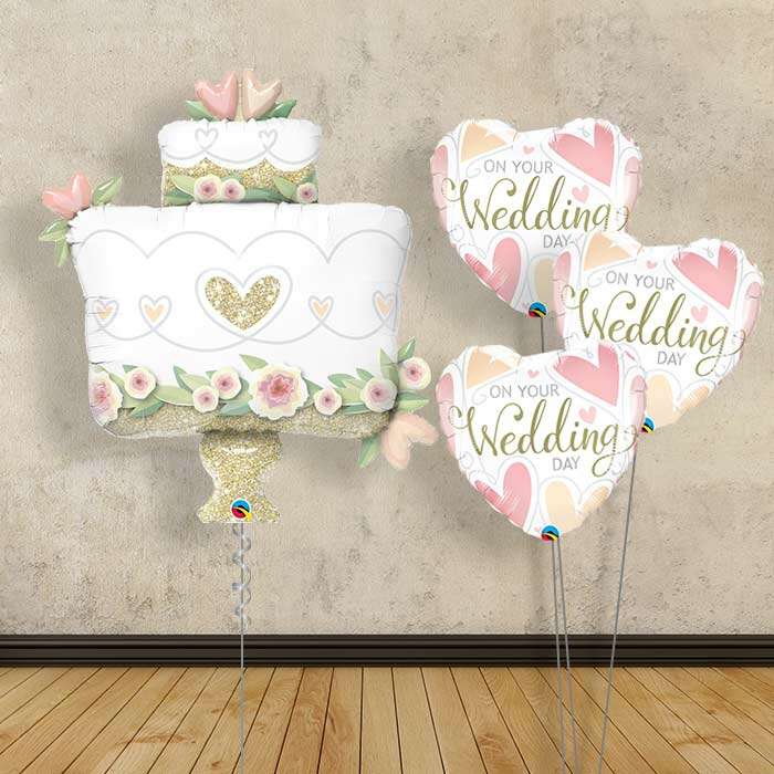 BOX57377-Bouquet-1-x-Giant-Balloon-with-Themed-Bouquet_07658142-ac91-405d-a678-77efab56ace6