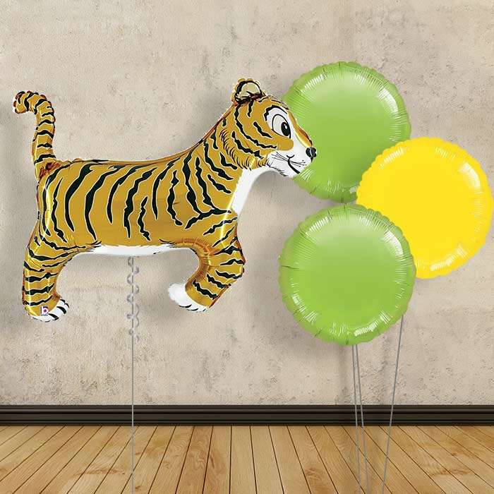 BOX85905P-Bouquet-1-x-Giant-Balloon-with-Plain-Bouquet_00fced16-a5a5-4410-a7a9-8582061cbb06