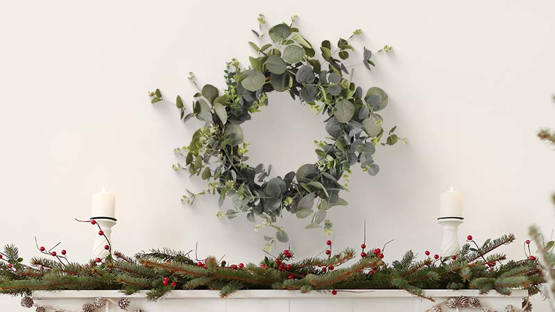 Artificial Christmas Wreaths