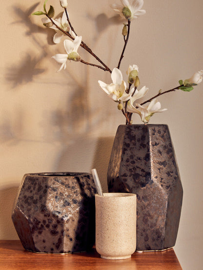 Small Ceramic Vase | Salvo