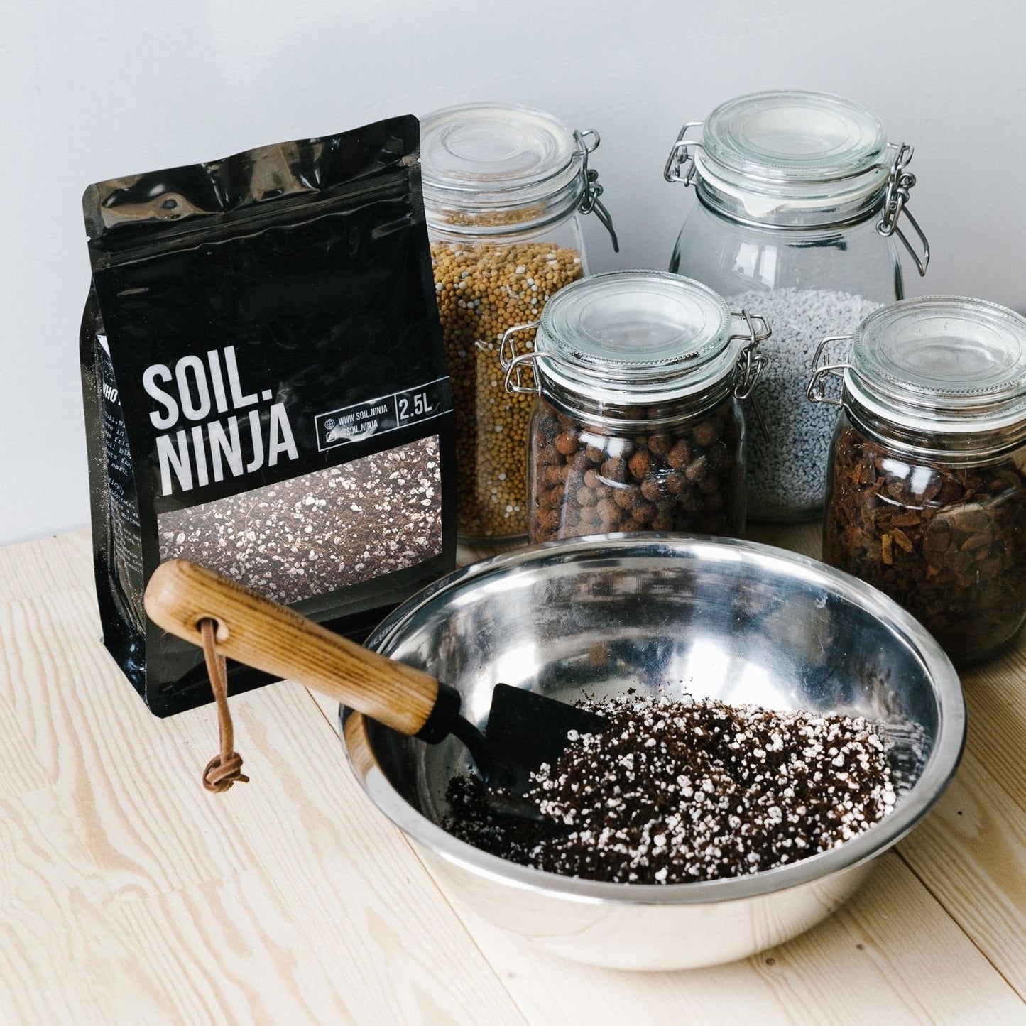 Just Houseplant Soil -Soil Ninja