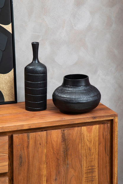 Small Black Finish Vase | Deomali