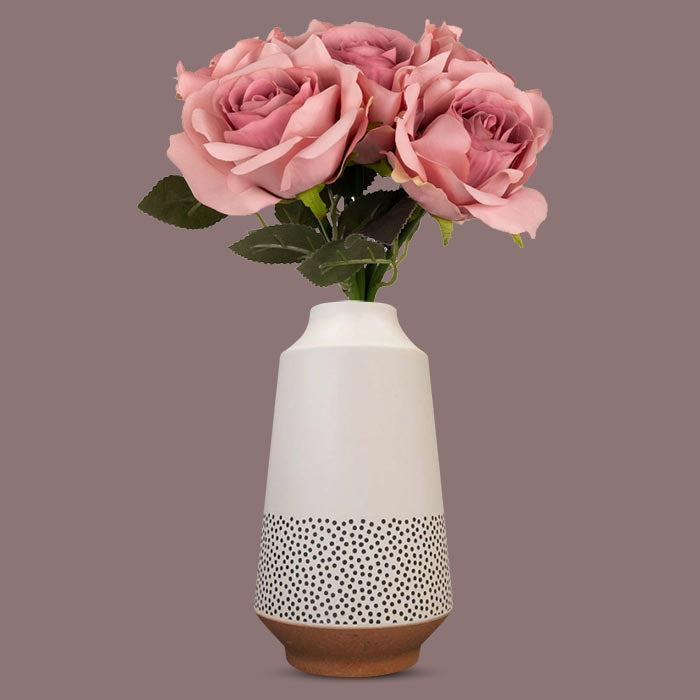 Artificial Dusty Pink Roses Bouquet in a Off-White Nordic Vase