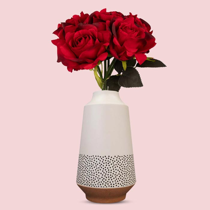 Artificial Red Roses Bunch in a Off-White Nordic Vase