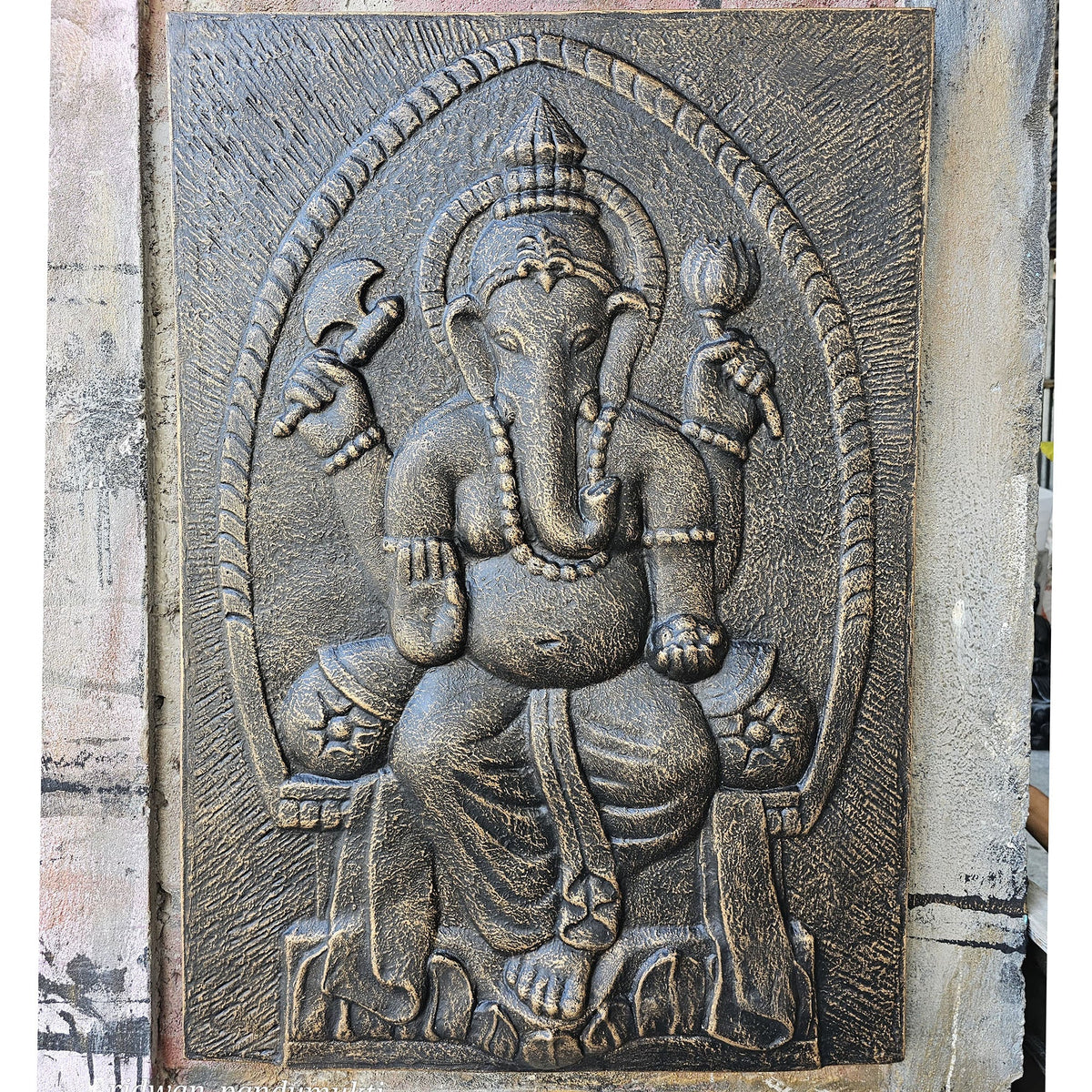 Hand Carved Buddha Statue - 40cm Welcome